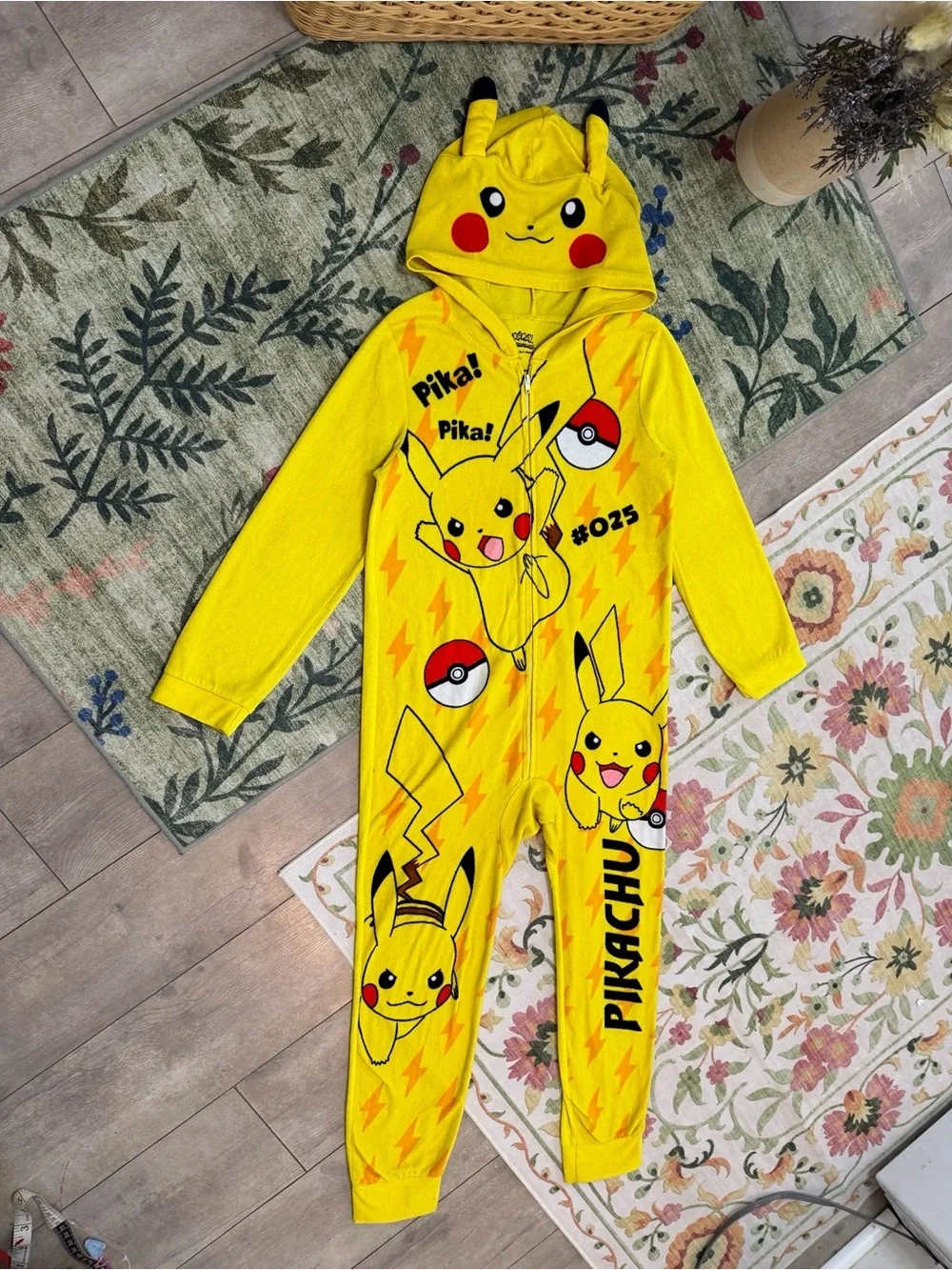 Pokemon boys pikachu